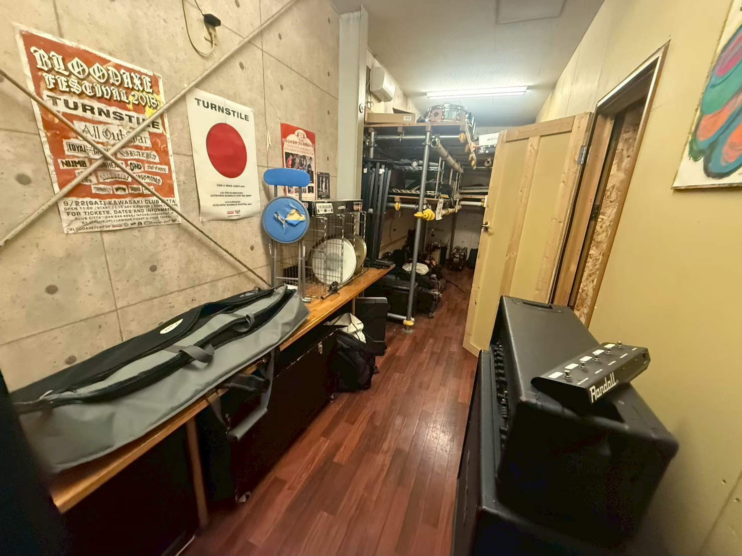 dix studio24 鹿児島谷山店