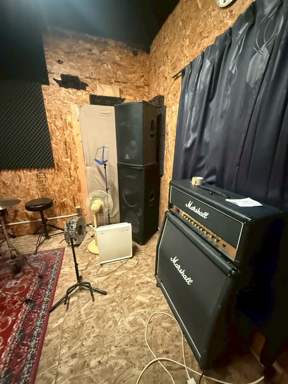 セッション・ジャムに最適な鹿児島の音楽スタジオdix studio24 dix studio24