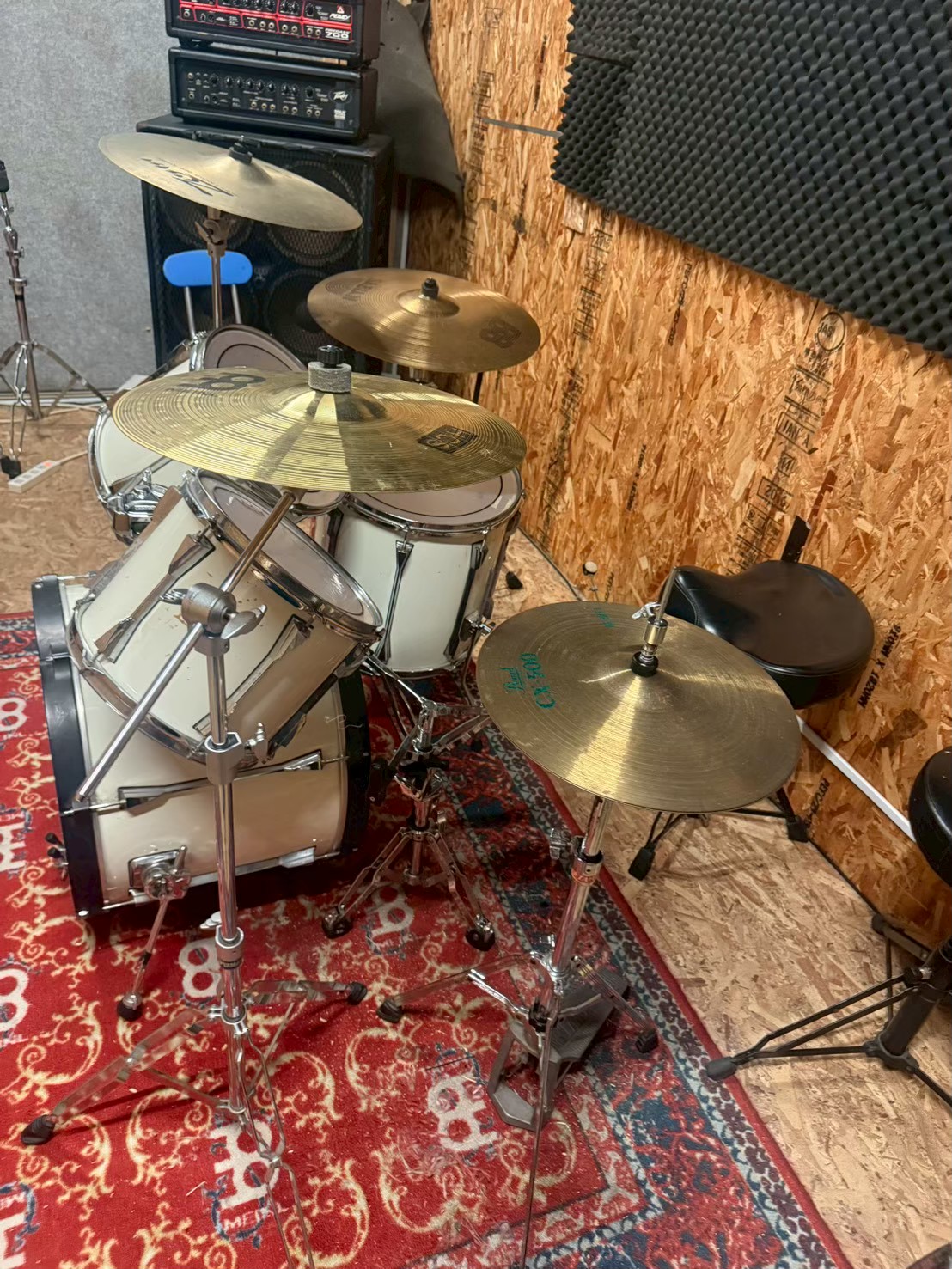 格安で使える鹿児島の音楽スタジオ｜1人600円から使えるdix studio24 dix studio24